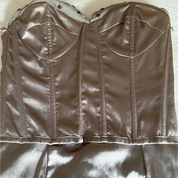 Rachel Gilbert Collared Strapless Dress with Square Studs. Mushroom. Size 0. - Picture 9 of 11